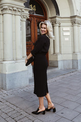 Karen Black Pencil Skirt