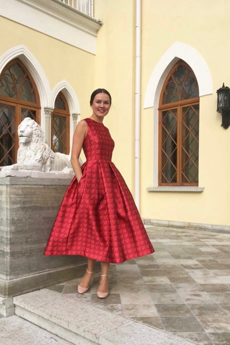 red box dress KAAREM - Goby Sleeveless Box Pleated Maxi Dress
