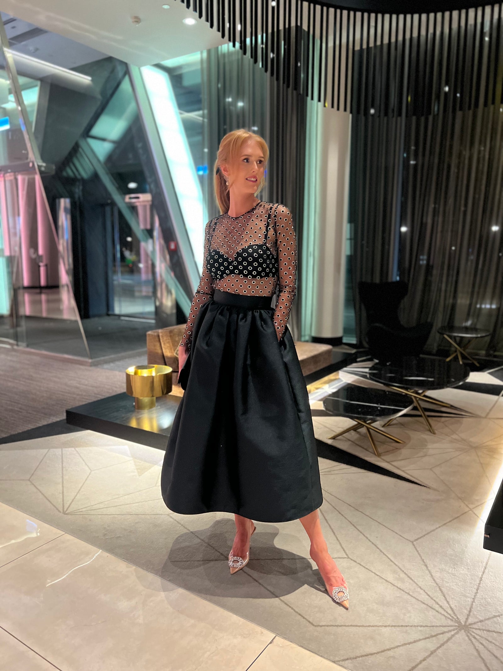 ミニスカート [Hai X Nothing Written] Satin Midi Skirt / Black Nothing Written: Black Nylon Midi Skirt | SSENSE