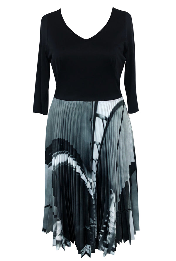 #LilliJahiloPreLoved Pleated Dress - Size 46/48